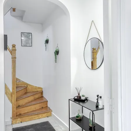 Maison 8 Personnes - Parking - Metro 7 Et Rer B A 6 Minutes Holiday home