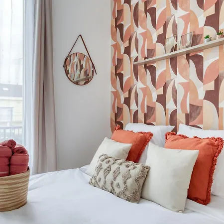 Maison 8 Personnes - Parking - Metro 7 Et Rer B A 6 Minutes *